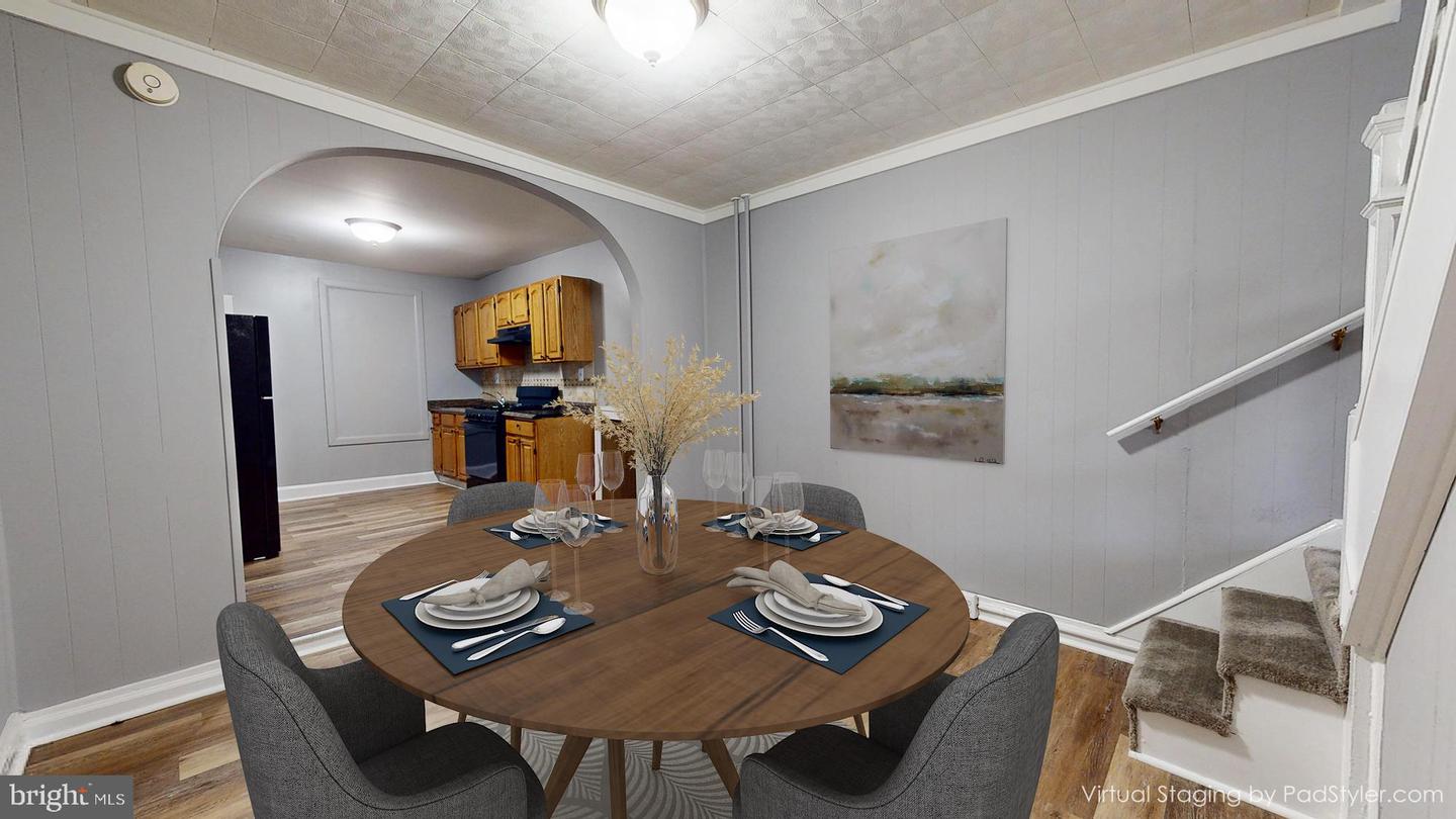 Photo 7 of 22 of 304 S Woodyear St townhome