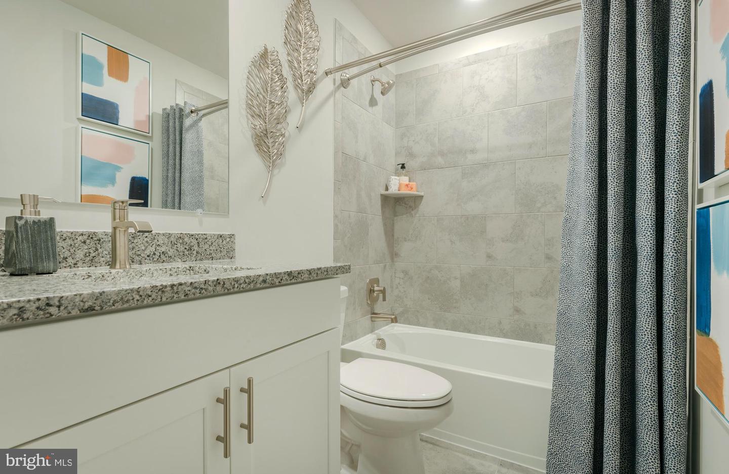 Photo 6 of 8 of 1703 Back Bay townhome