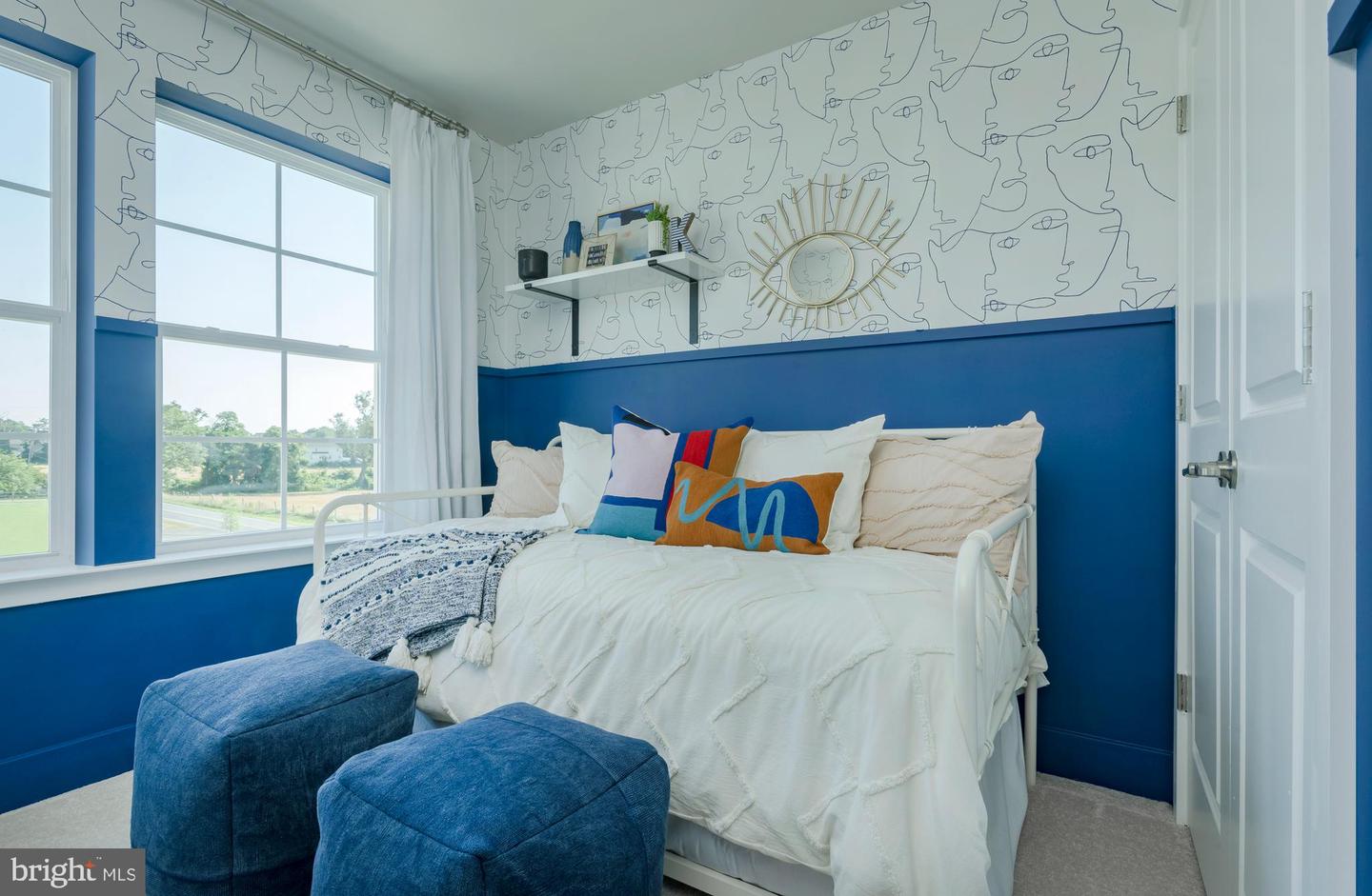 Photo 5 of 8 of 1703 Back Bay townhome