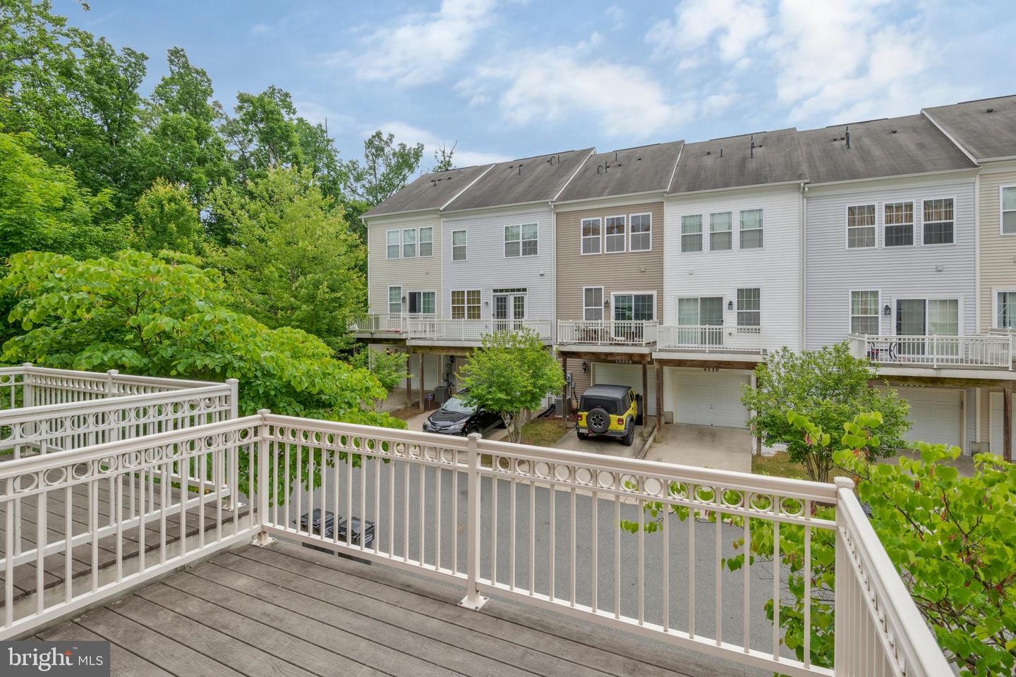 Photo 29 of 36 of 4312 Potomac Highlands Cir townhome