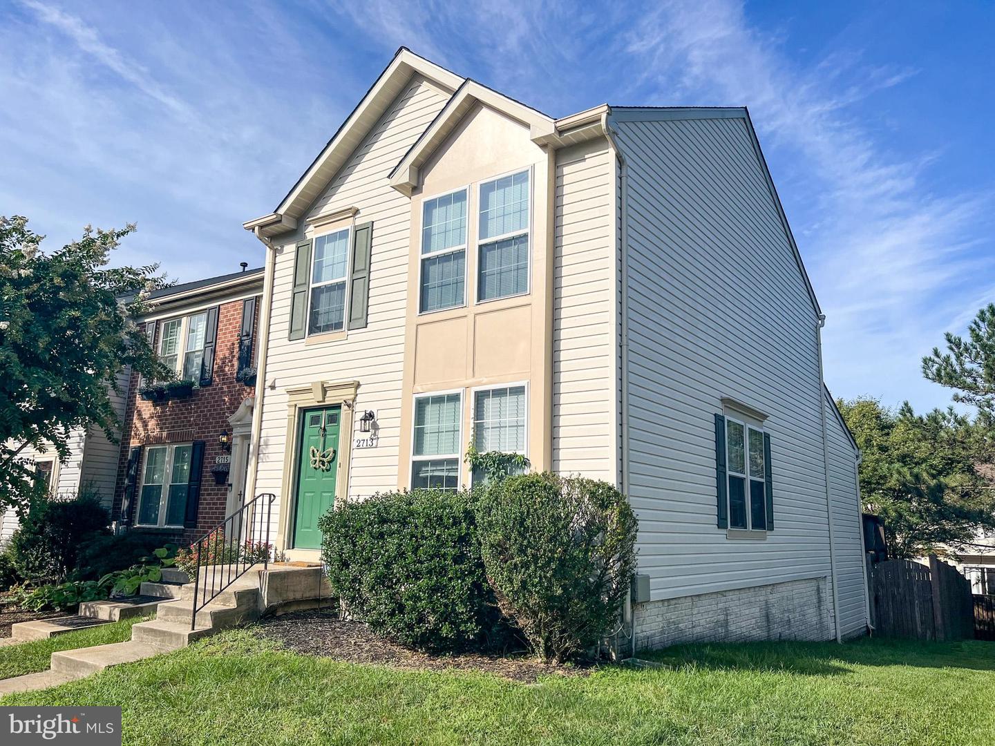 Photo 4 of 4 of 2713 Hickory Knoll Ct townhome