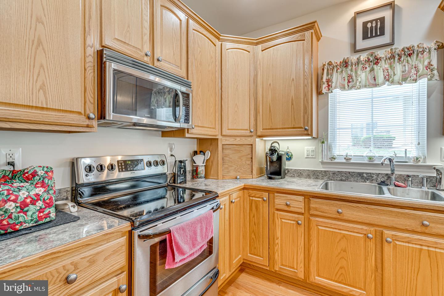 Photo 19 of 48 of 247 Williamsburg Cir multi-family property