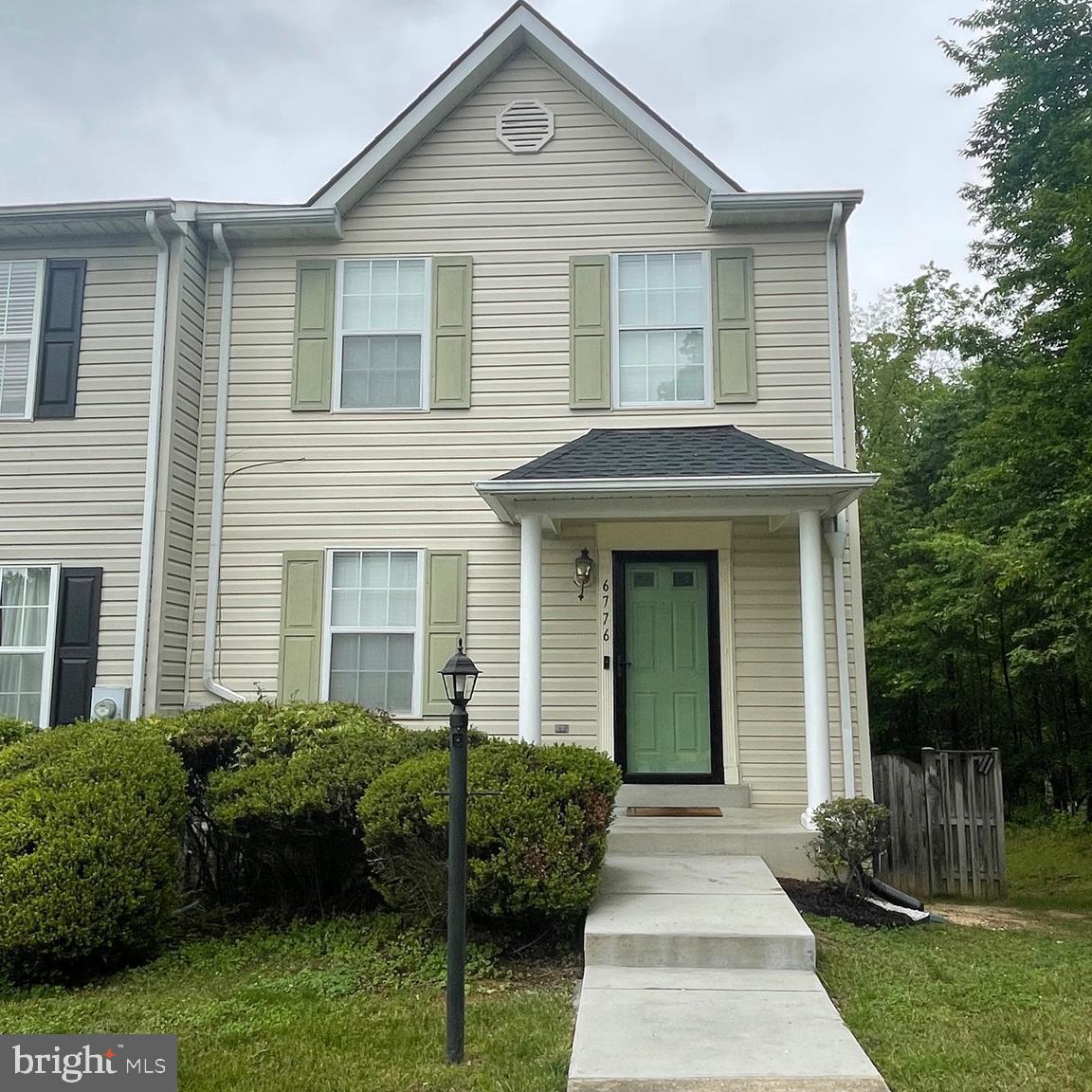 View Bryans Road, MD 20616 townhome