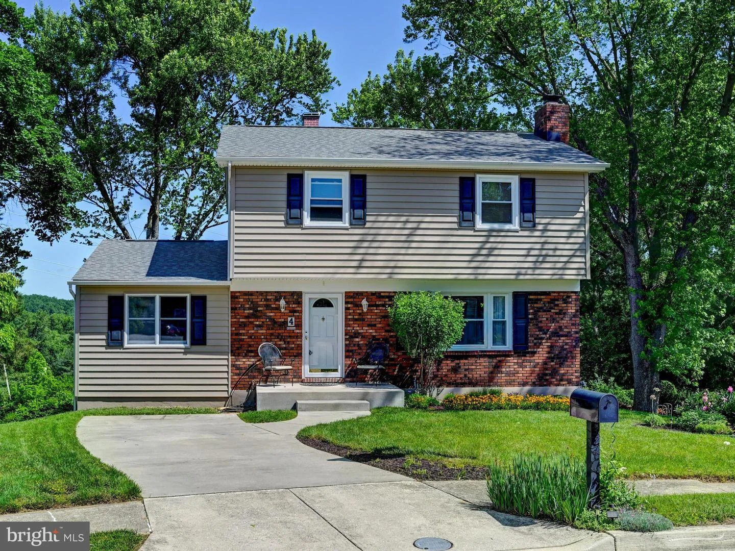 4 Harlow Court
