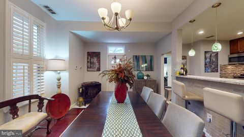 Single Family Residence in Washington DC 2251 Mount View PLACE 28.jpg