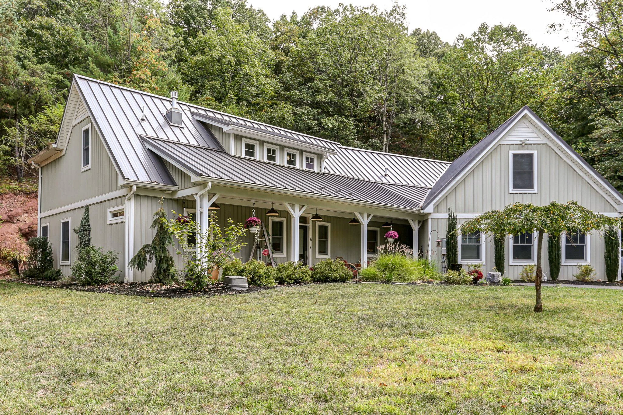 6 Maple Grove Road