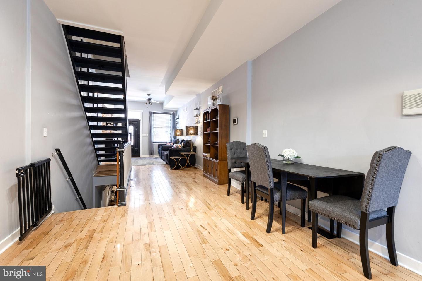 Photo 9 of 37 of 1305 Cooksie St townhome