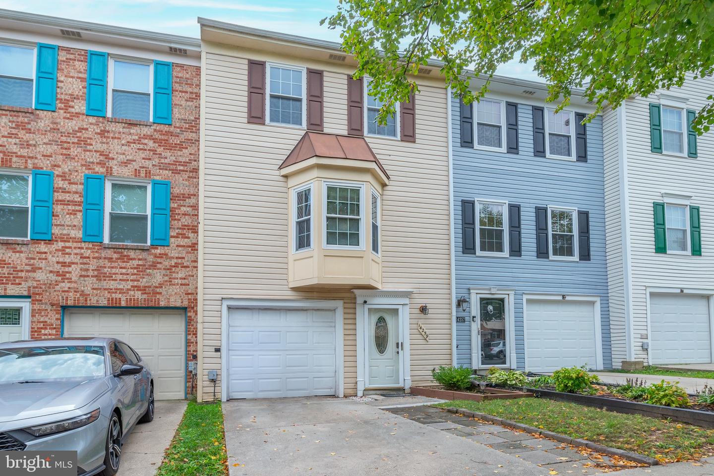 View Laurel, MD 20707 townhome