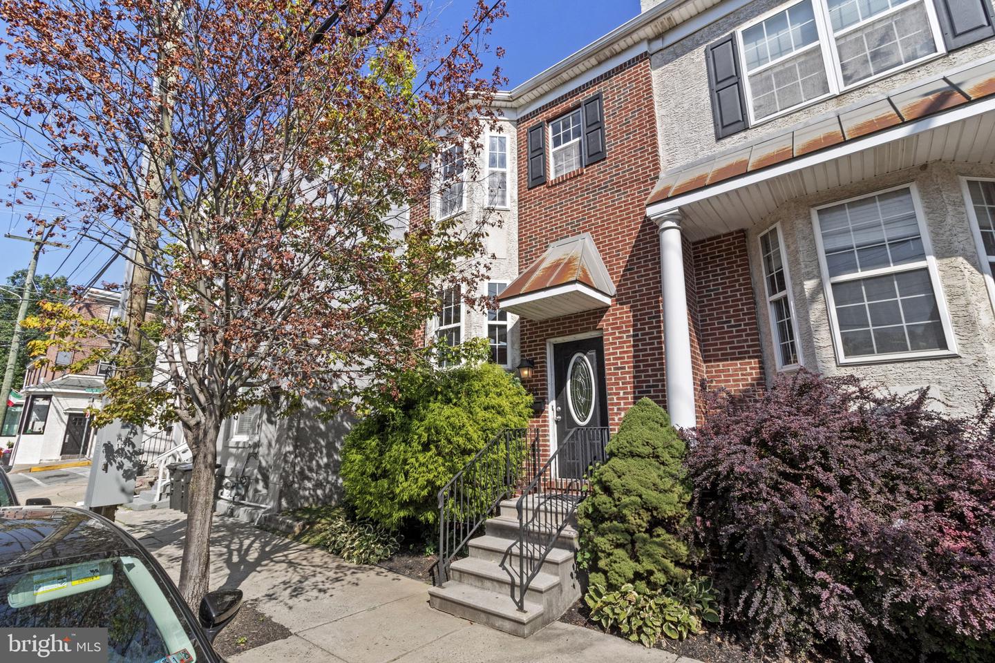 View Conshohocken, PA 19428 townhome