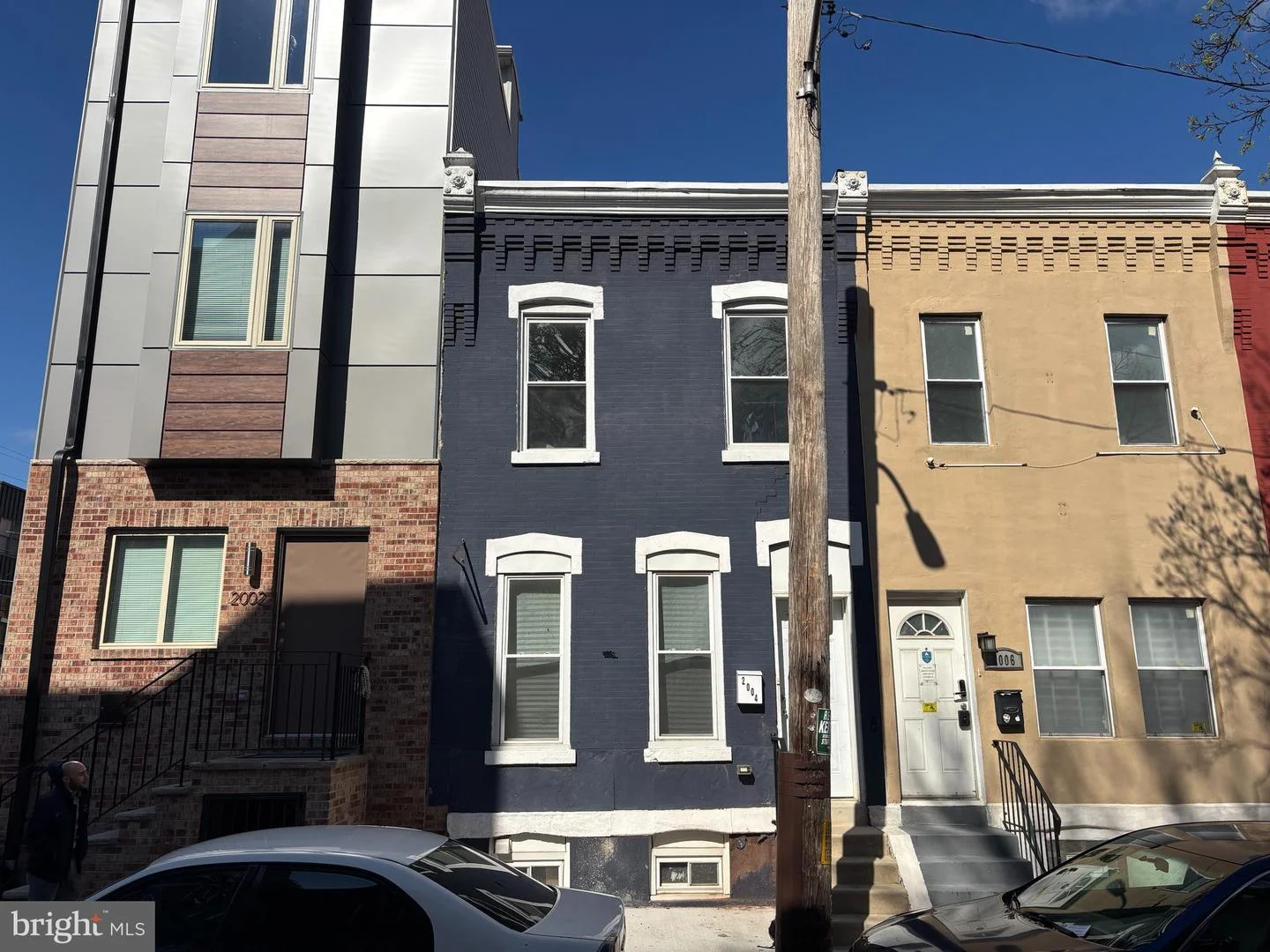 2004 N Cleveland Street