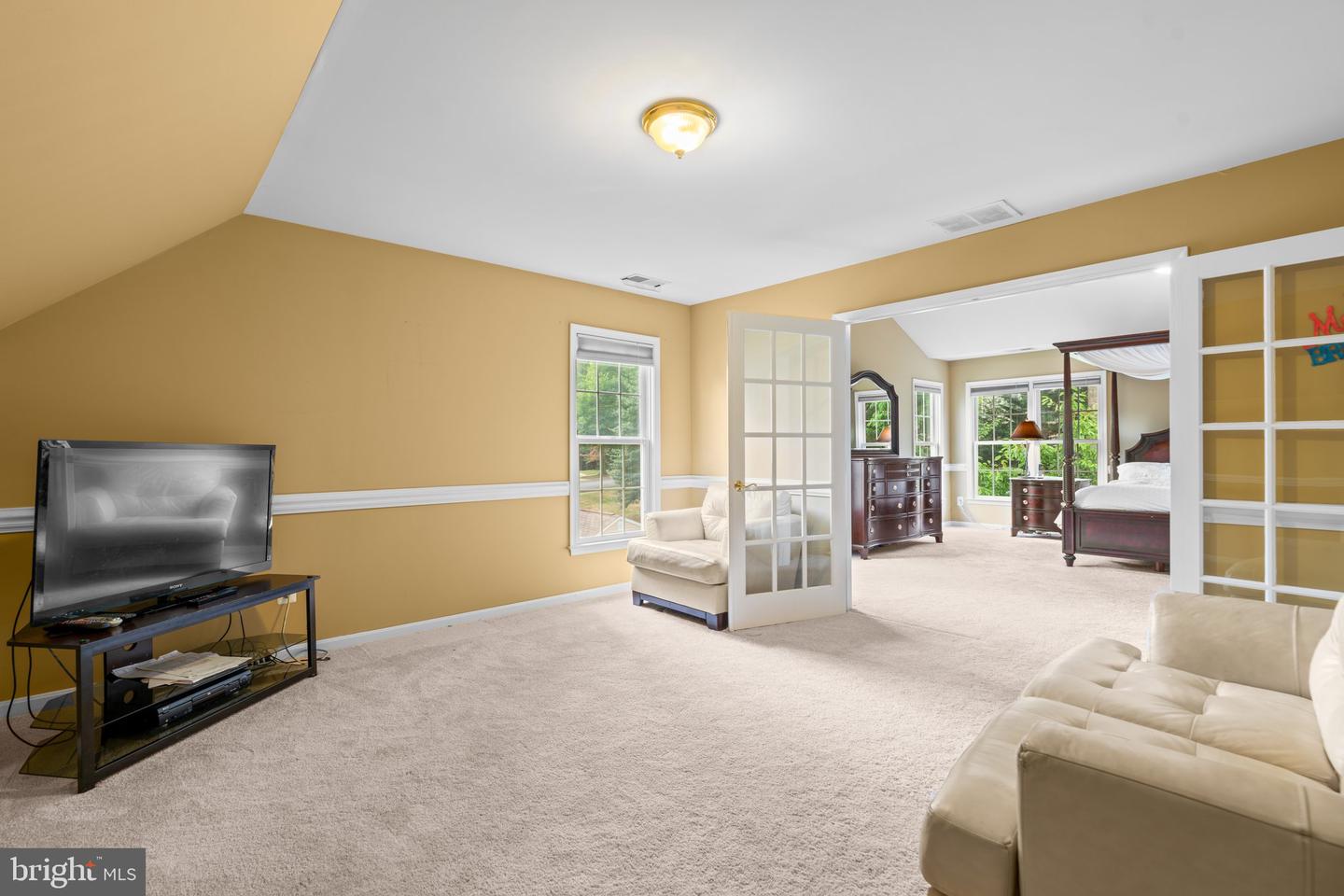 Photo 18 of 36 of 1408 Travers Ct house