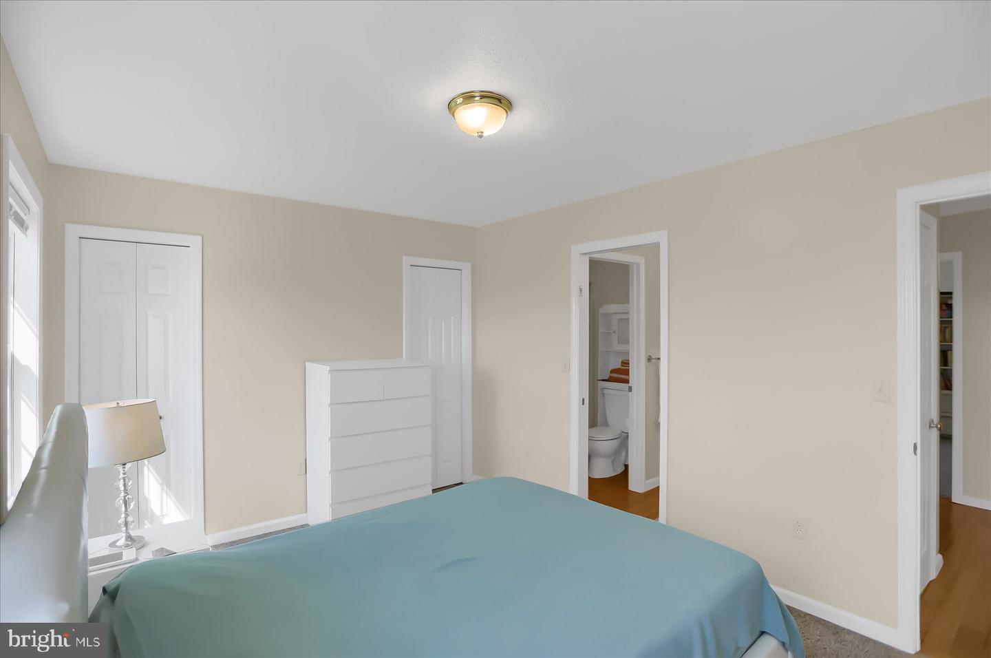 Photo 19 of 32 of 106 Birchtree Ct townhome