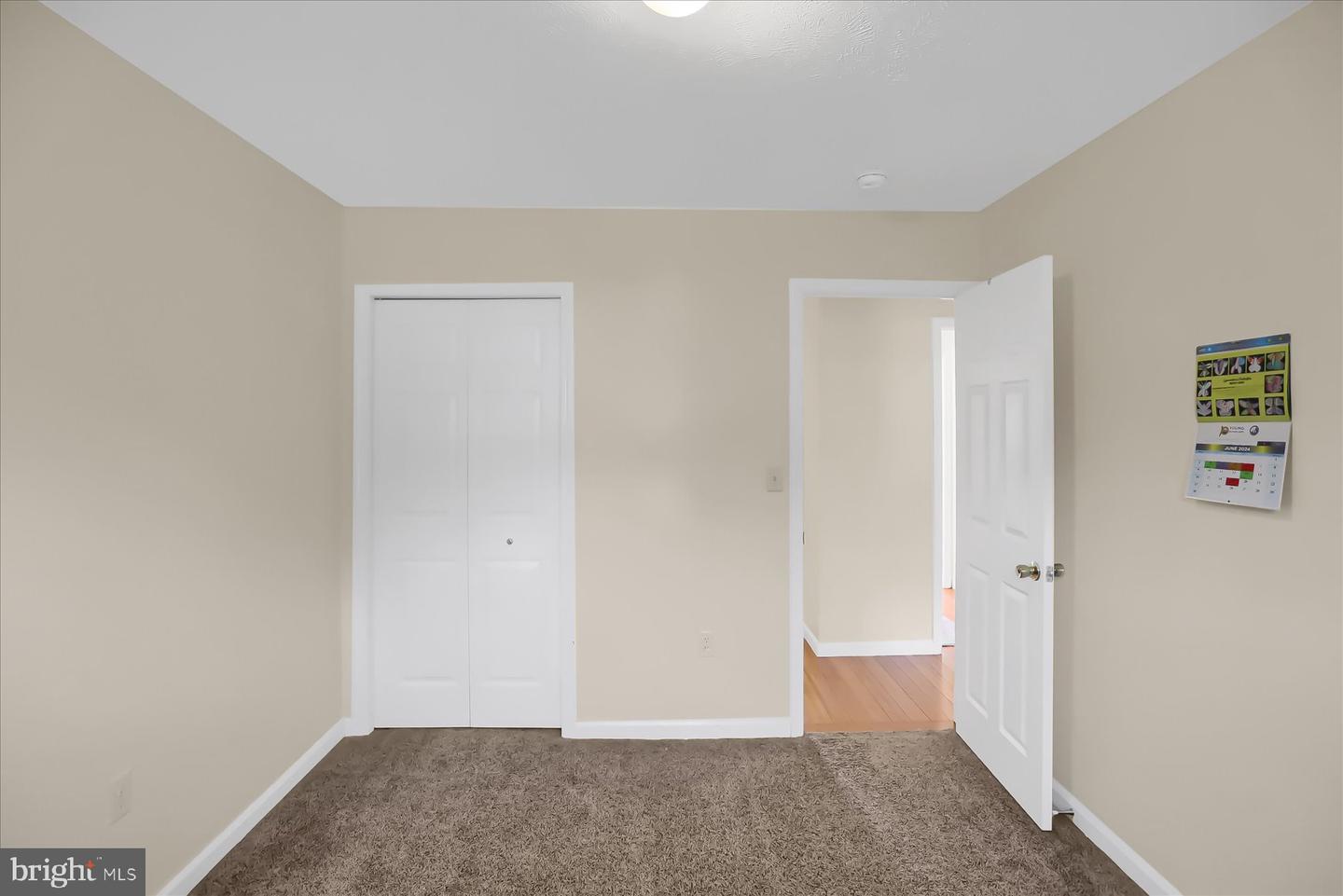 Photo 23 of 32 of 106 Birchtree Ct townhome