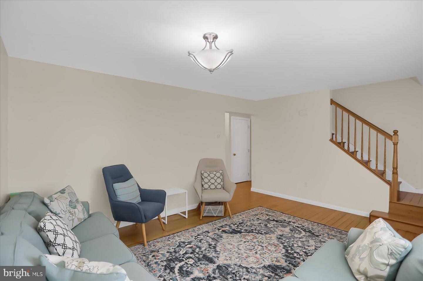 Photo 6 of 32 of 106 Birchtree Ct townhome