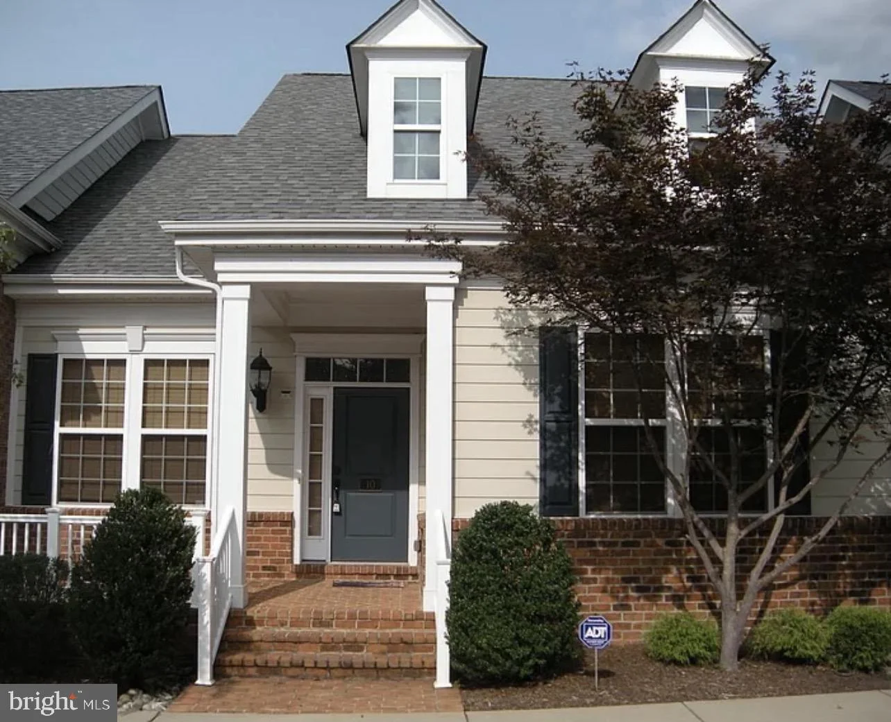 10 Steeplechase Drive