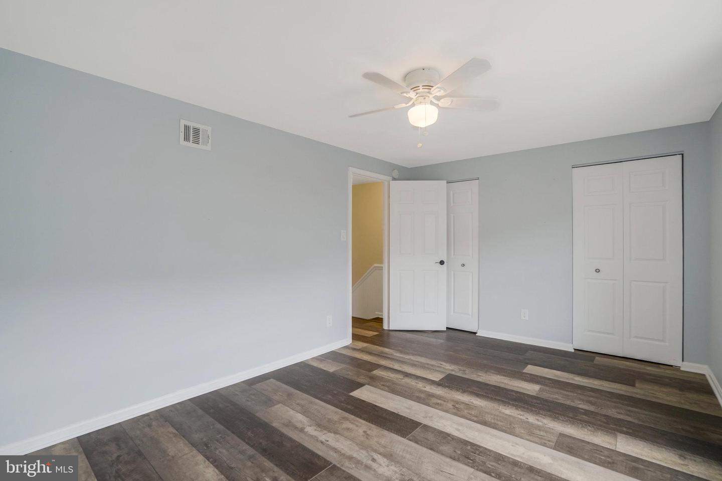 Photo 20 of 41 of 5505 Independence Cir #5505 townhome