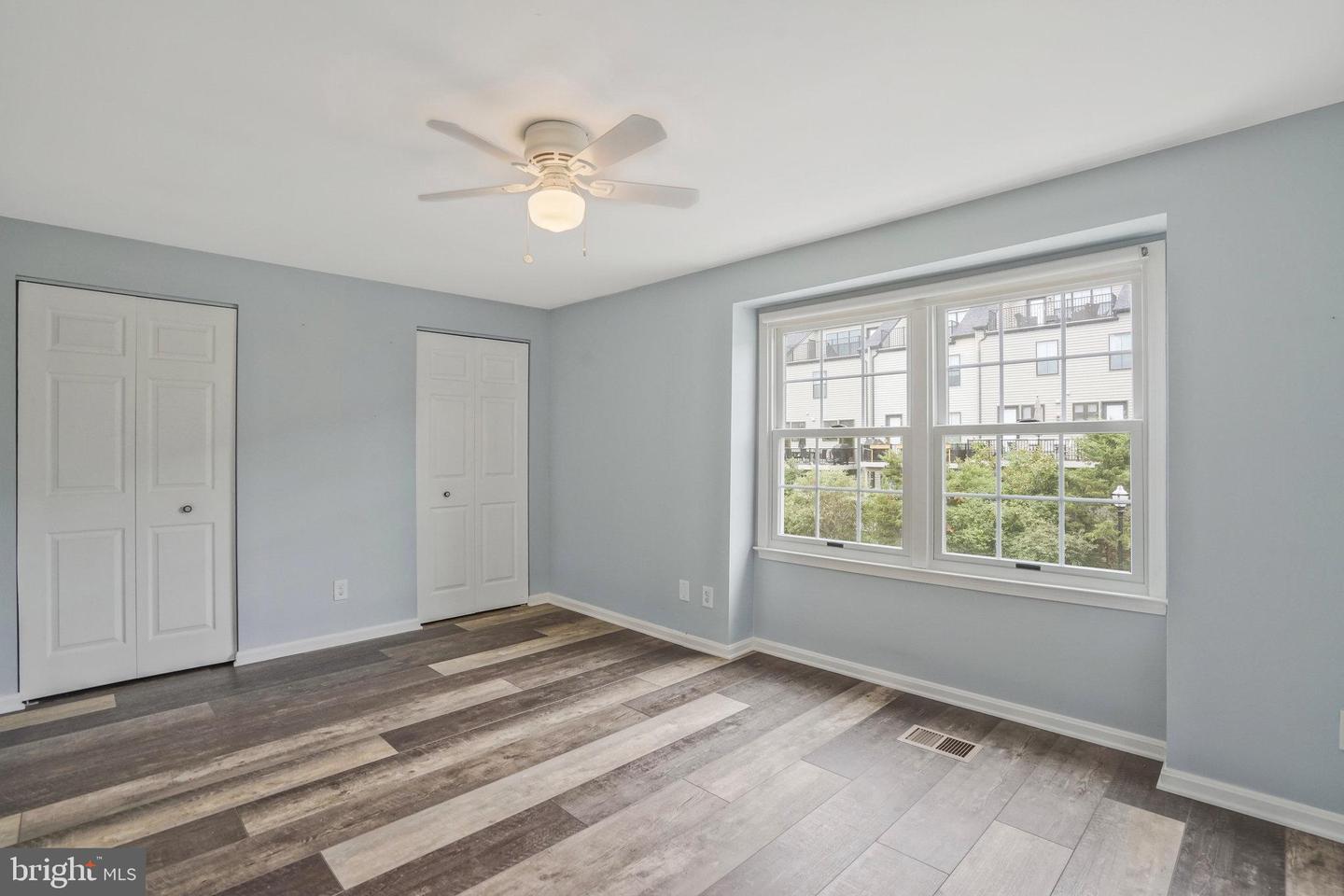 Photo 21 of 41 of 5505 Independence Cir #5505 townhome