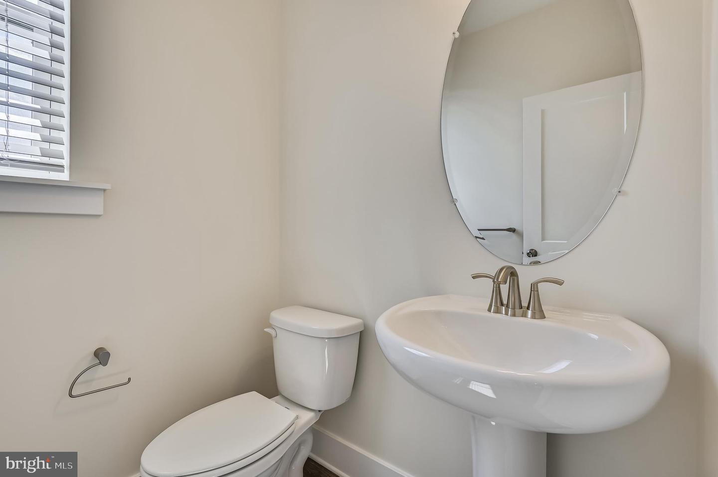 Photo 10 of 17 of 16601 Anegada Dr townhome