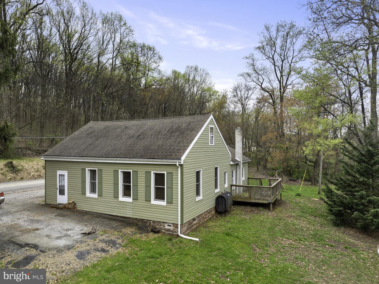 Listing image 1
