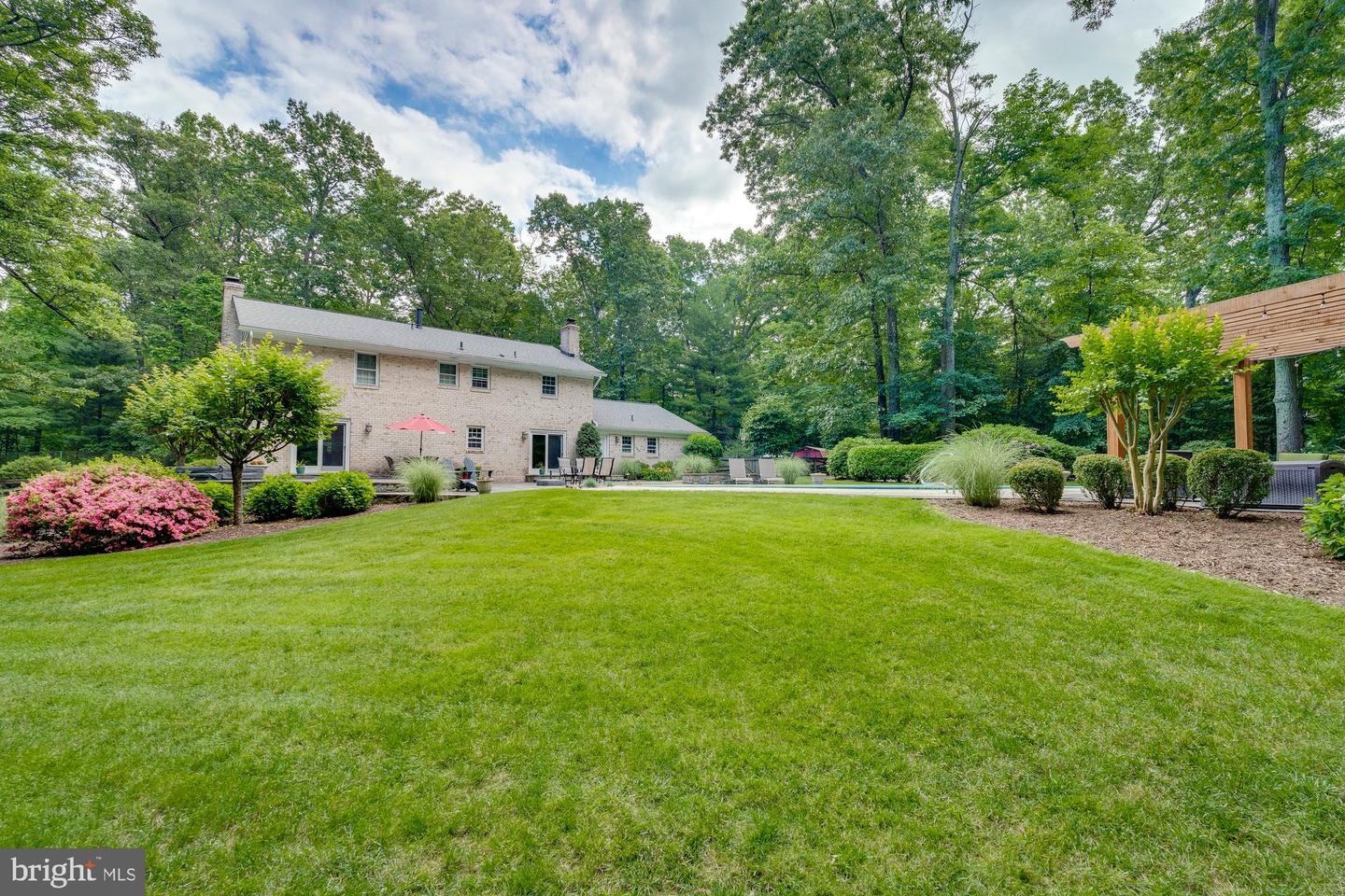 Photo 65 of 74 of 10913 Justin Knoll Rd house