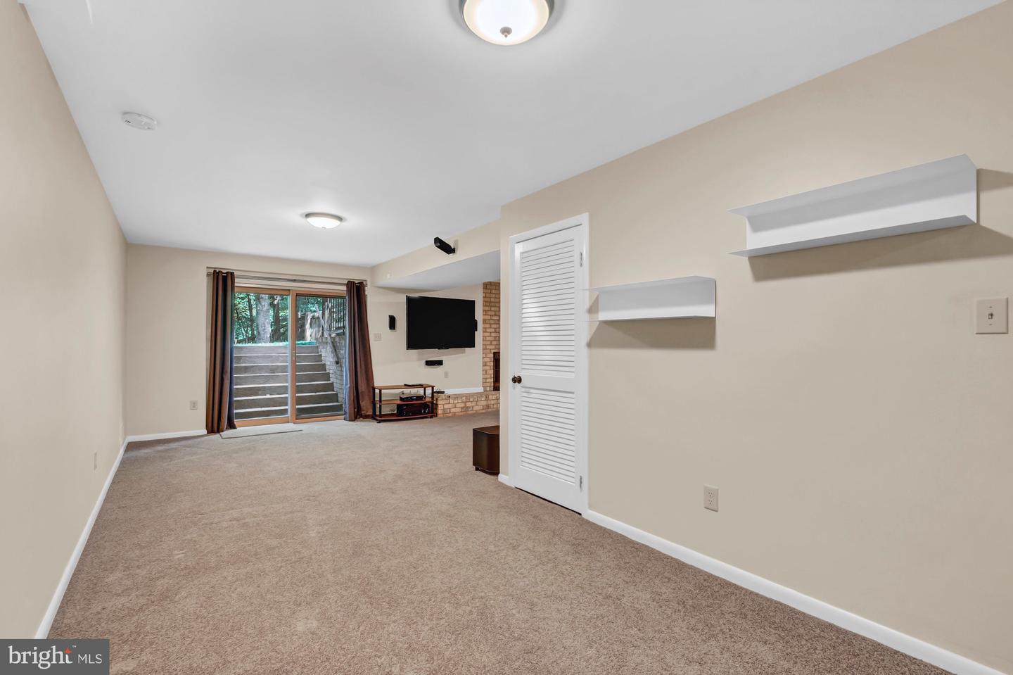 Photo 44 of 74 of 10913 Justin Knoll Rd house