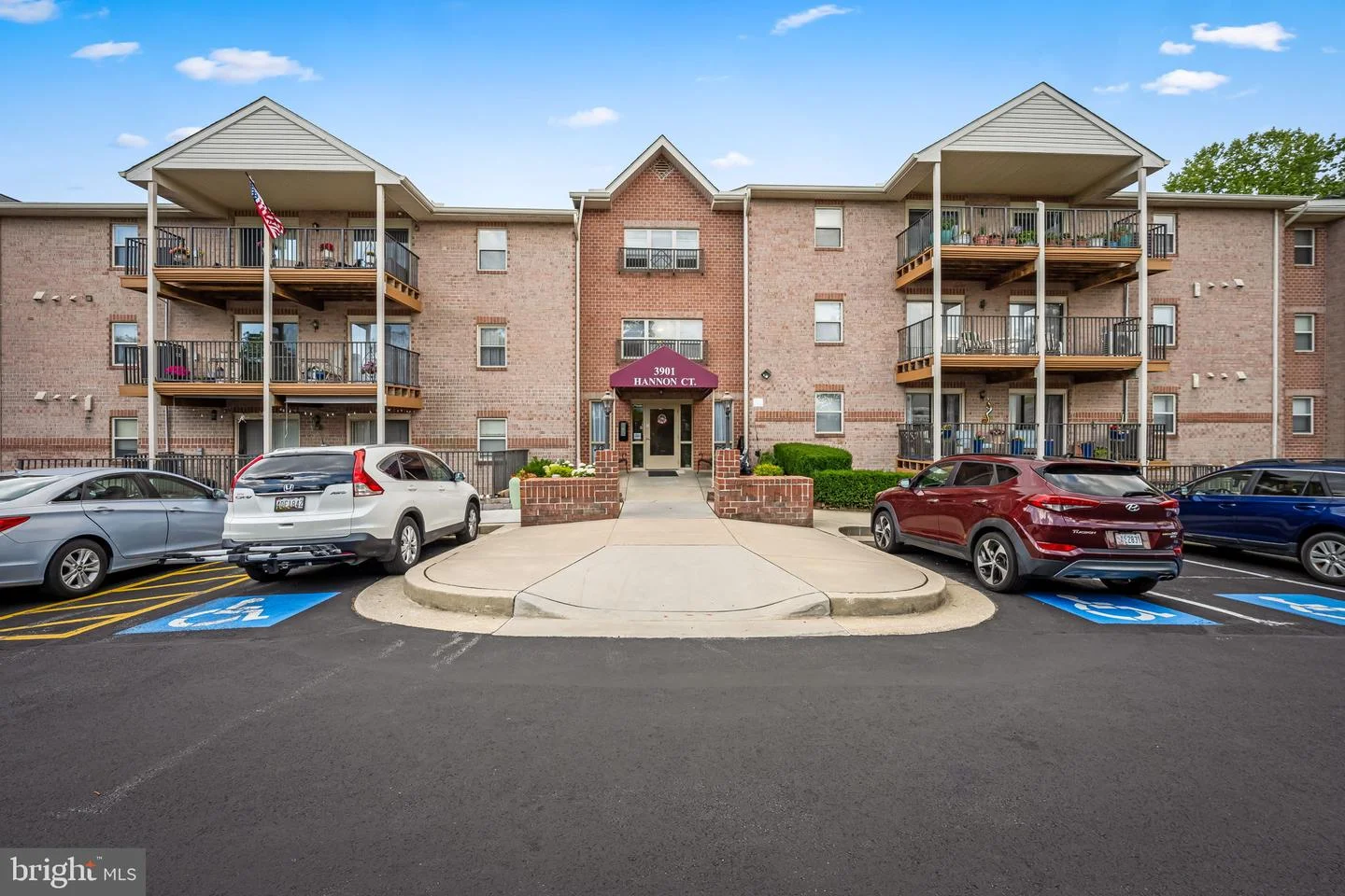 3901 Hannon Court Unit 3E