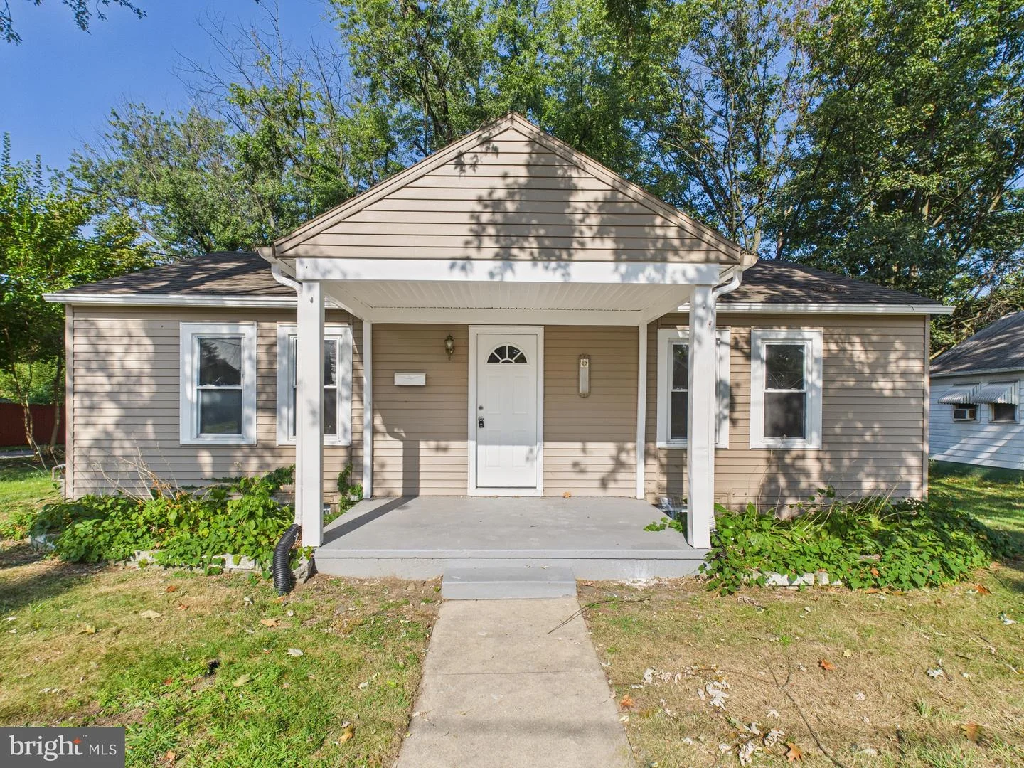 106 Roop Street