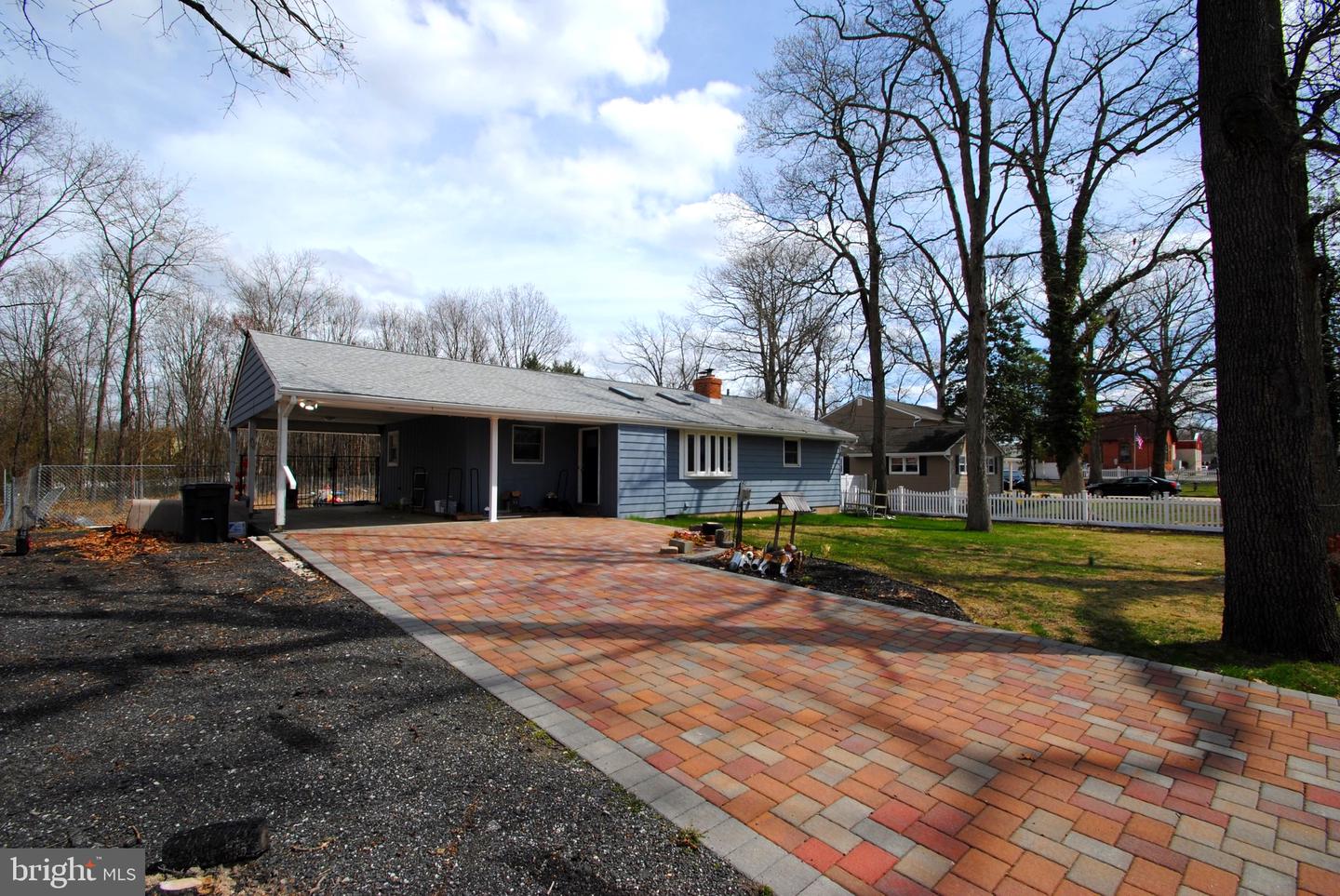 Listing image 5