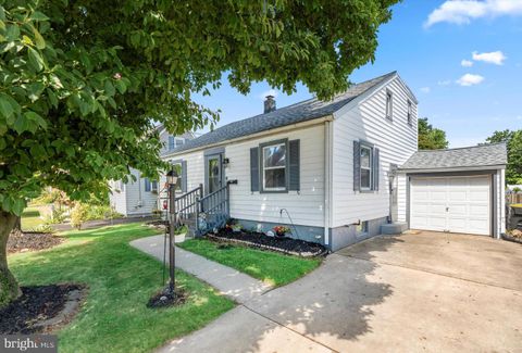 Single Family Residence in Claymont DE 2611 Washington AVENUE.jpg