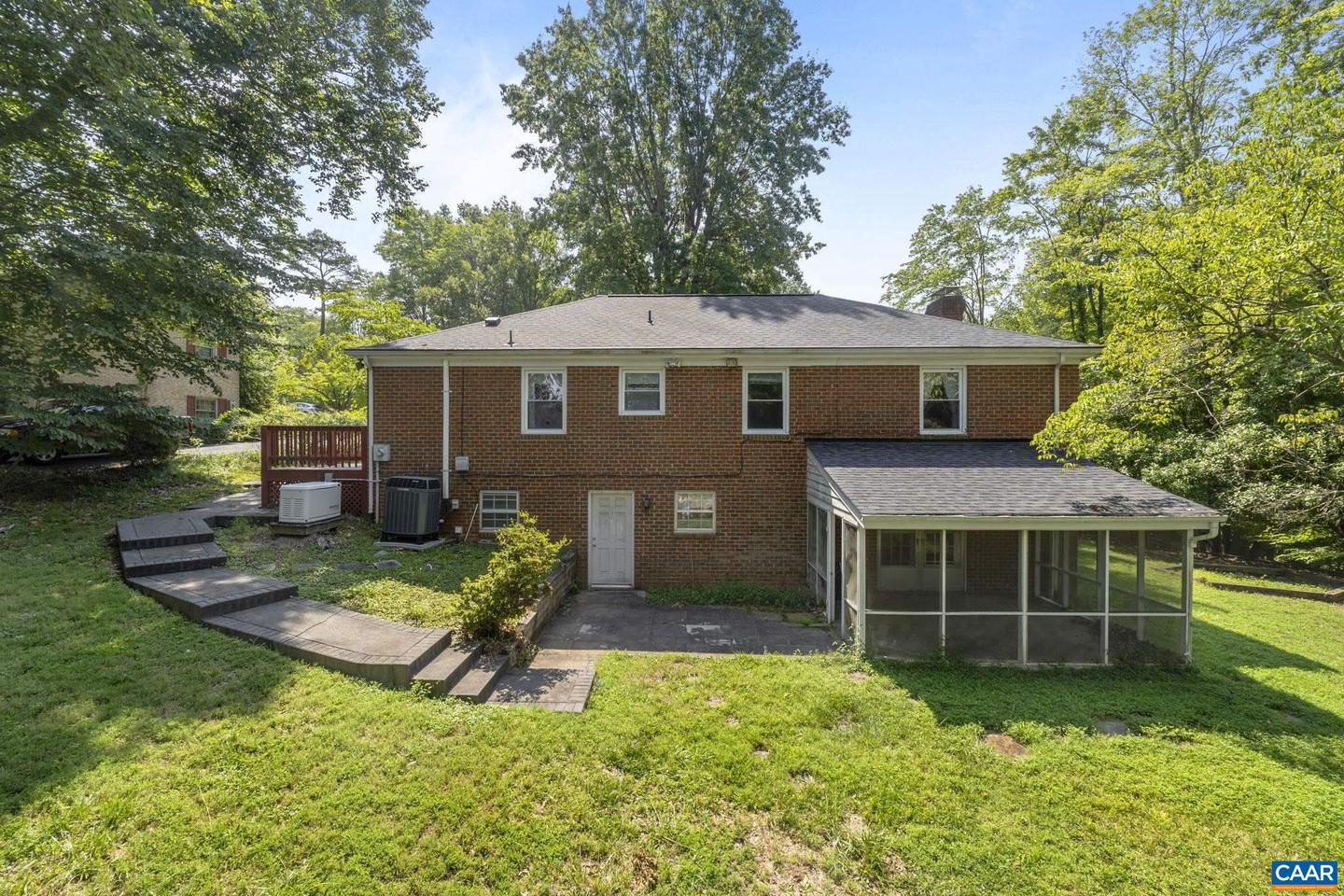 Photo 45 of 52 of 111 Carrsbrook Ct house