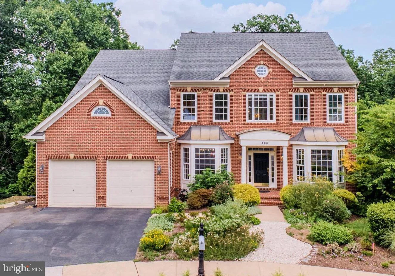 106 Calvary Court SE