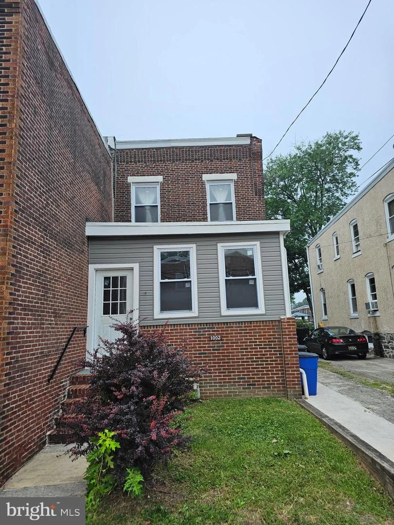 1002 Clifton Avenue