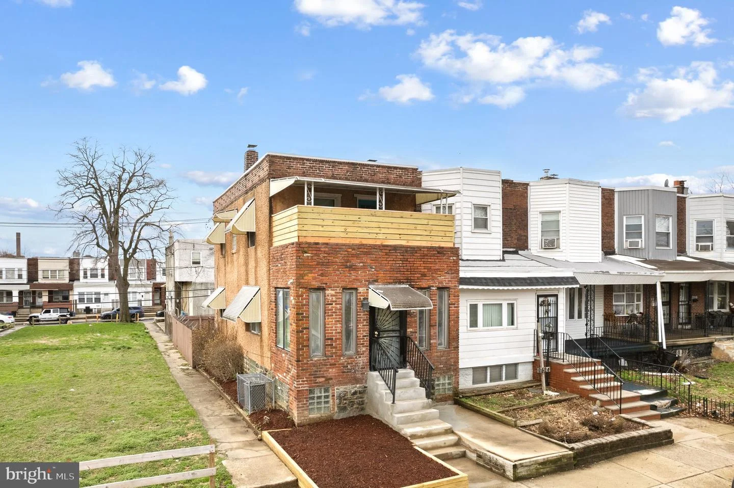 2526 S 68th Street