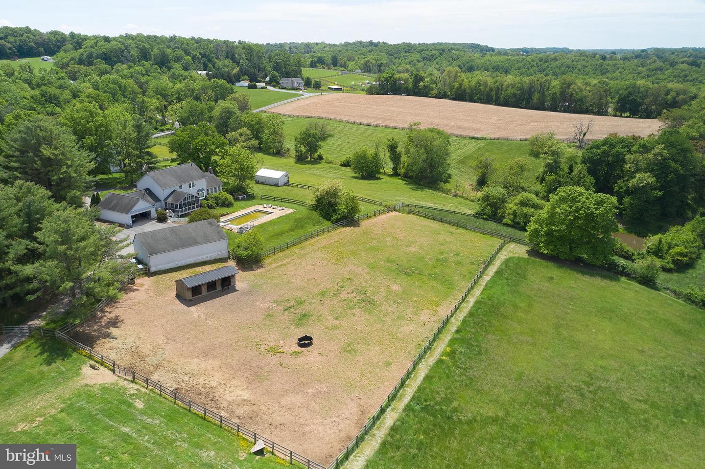 Photo 6 of 30 of 26800 Purdum Rd house