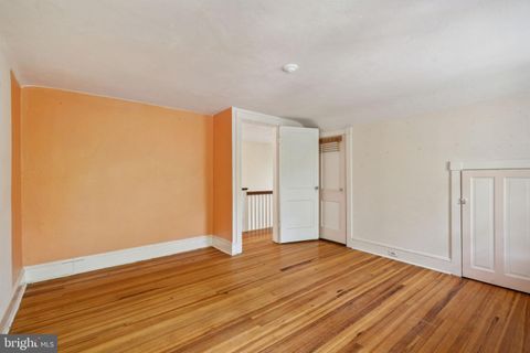 Single Family Residence in Trenton NJ 15 Richey PLACE 77.jpg