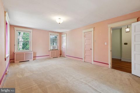 Single Family Residence in Trenton NJ 15 Richey PLACE 71.jpg