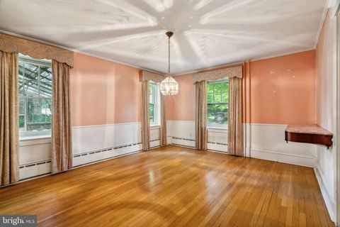 Single Family Residence in Trenton NJ 15 Richey PLACE 15.jpg