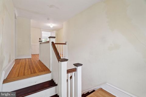 Single Family Residence in Trenton NJ 15 Richey PLACE 74.jpg