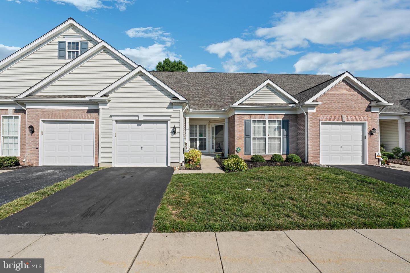 View Bear, DE 19701 townhome