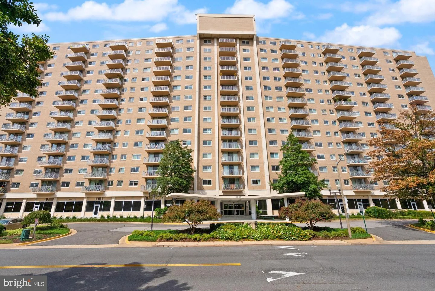 1225 Martha Custis Drive Unit 516