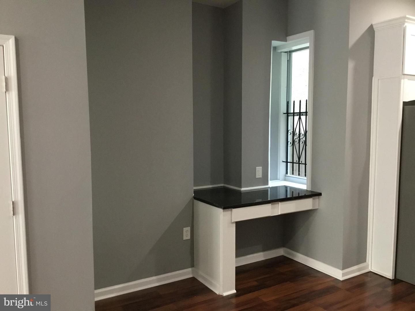 Photo 42 of 53 of 1516 N Broadway townhome