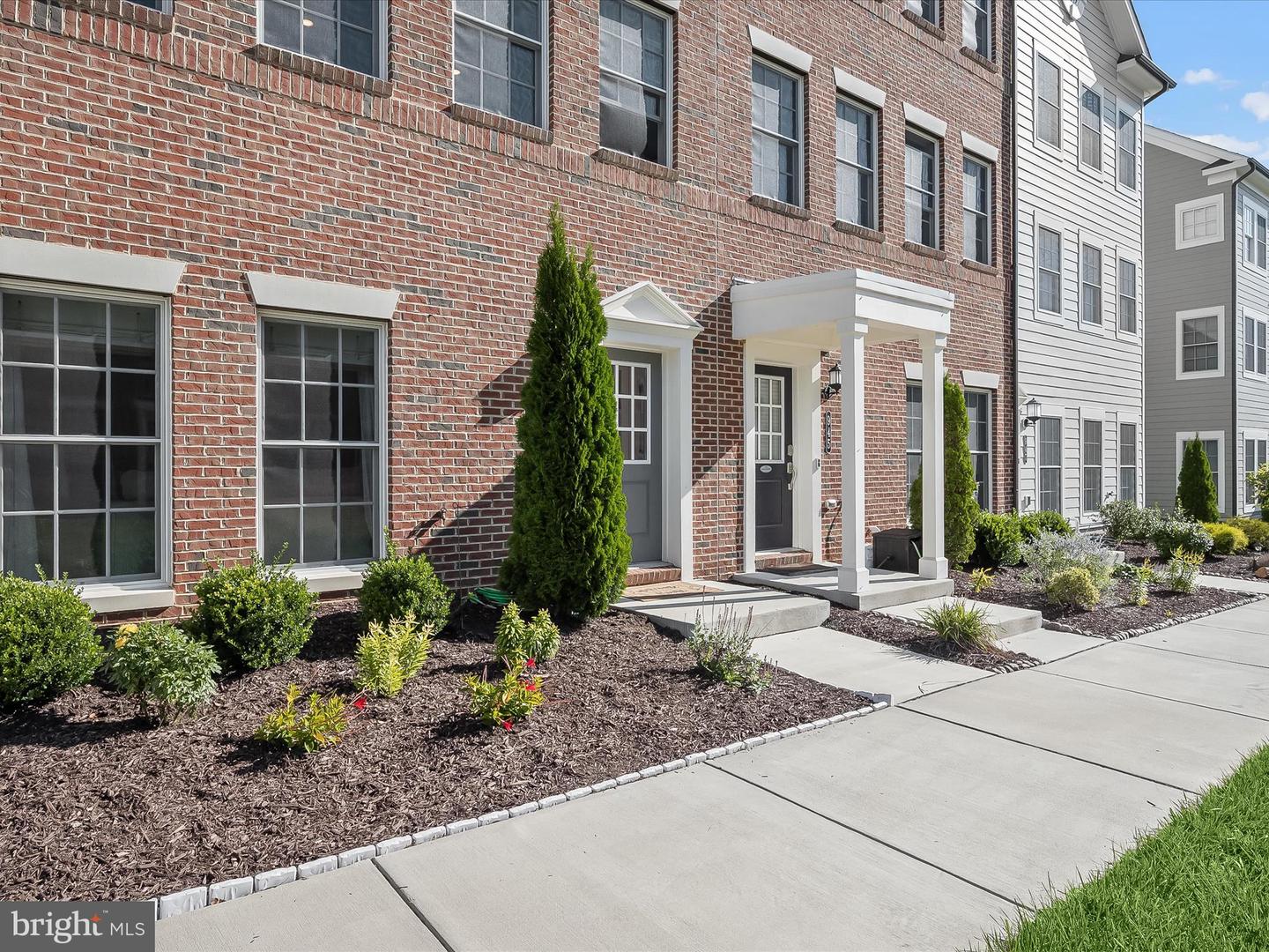 Photo 51 of 56 of 943 Sperry Way townhome