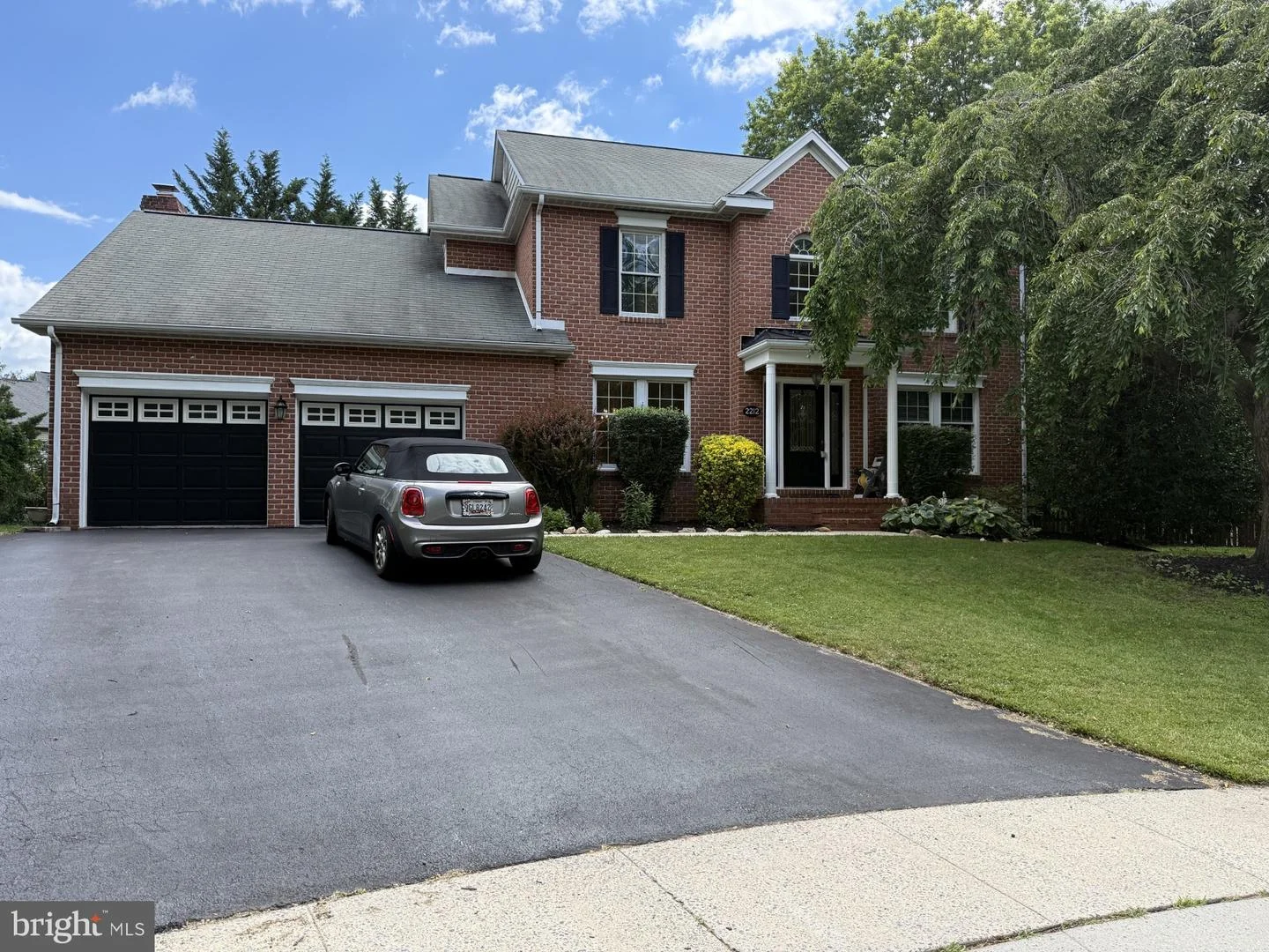 2212 Banner Hill Road