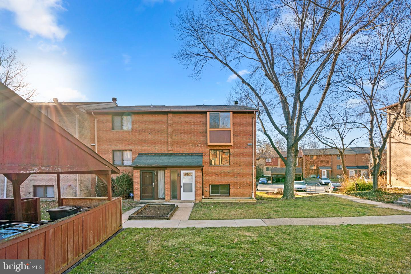 View Columbia, MD 21045 townhome
