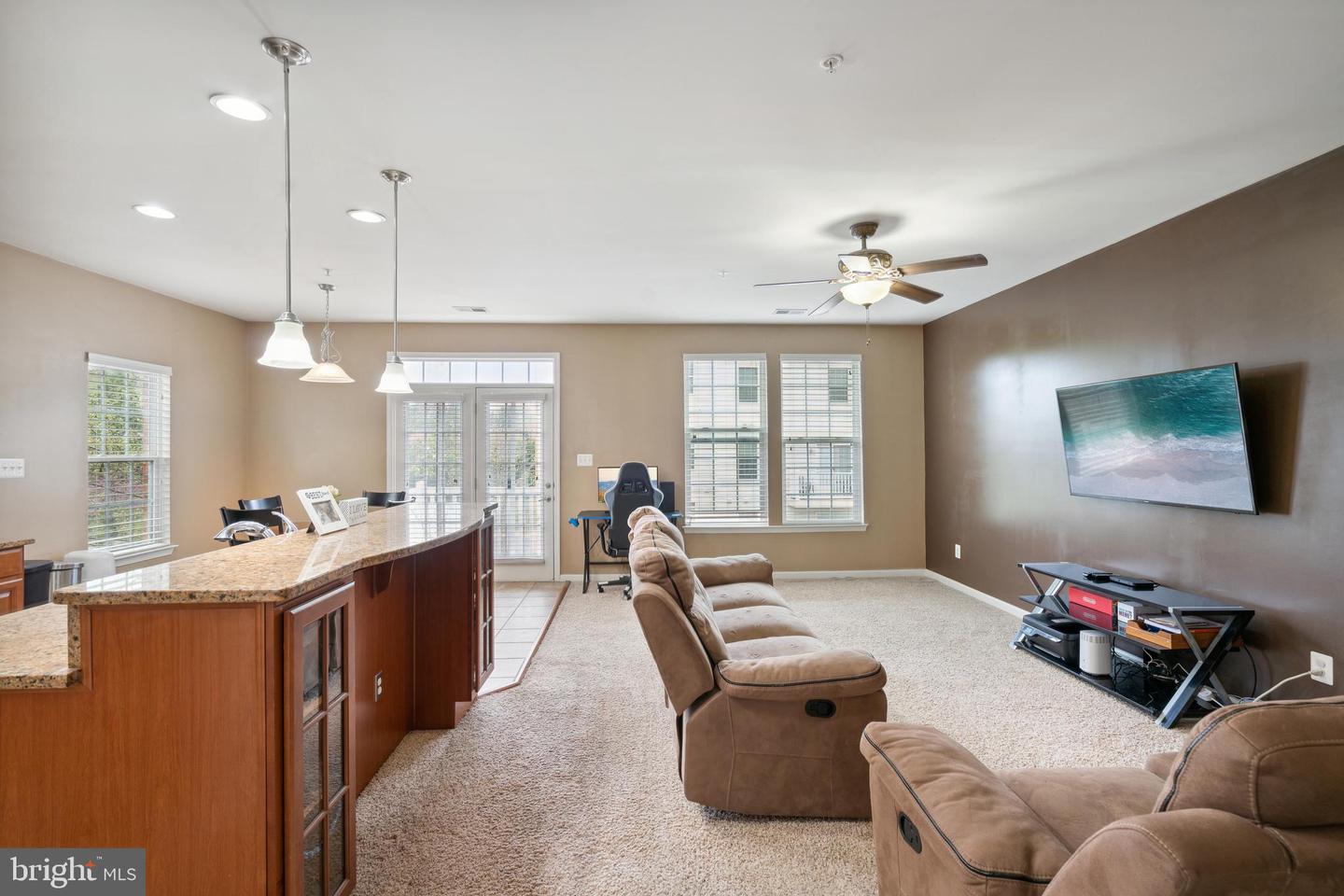 Photo 12 of 26 of 15097 Leicestershire St townhome