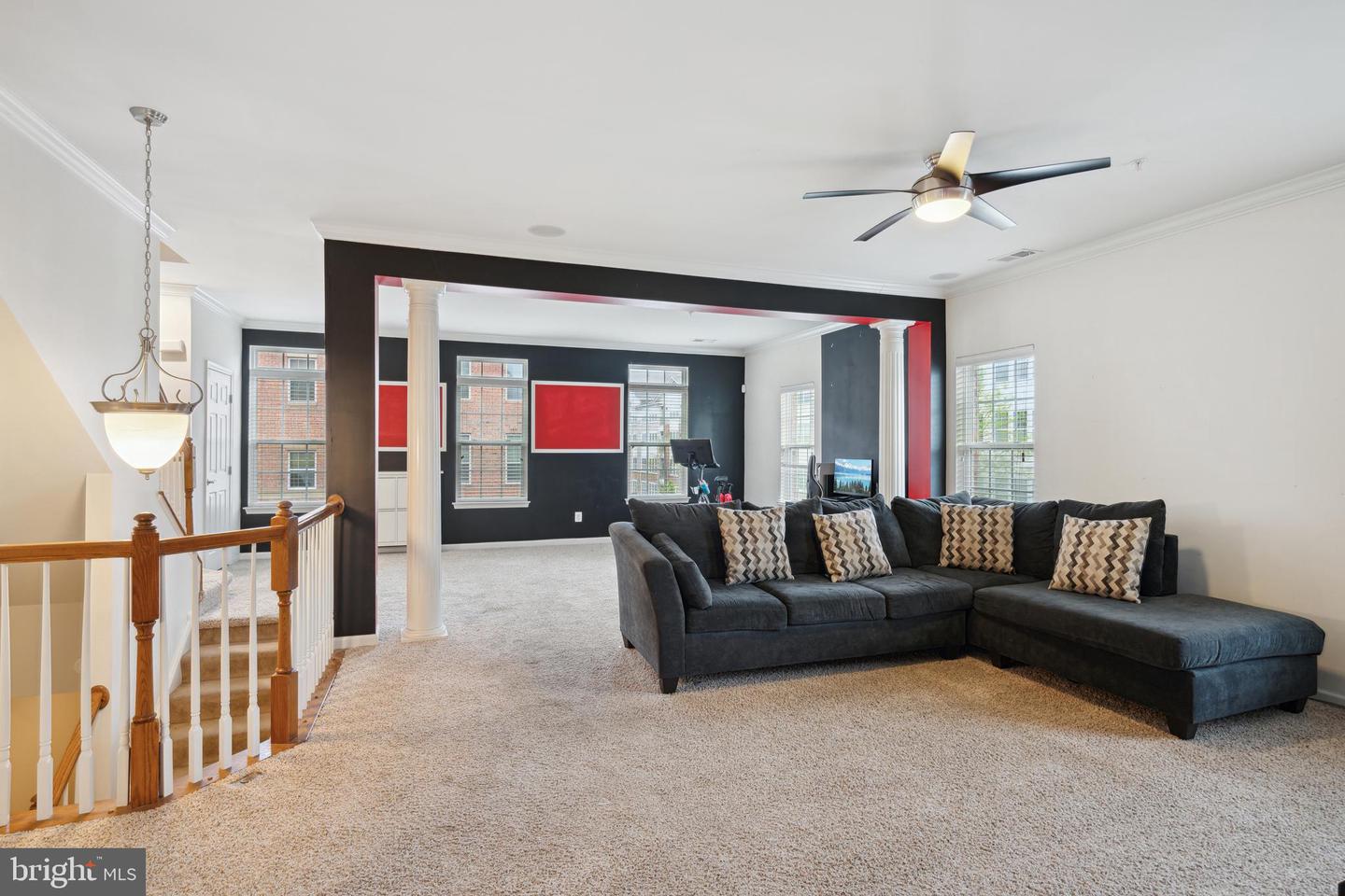 Photo 5 of 26 of 15097 Leicestershire St townhome