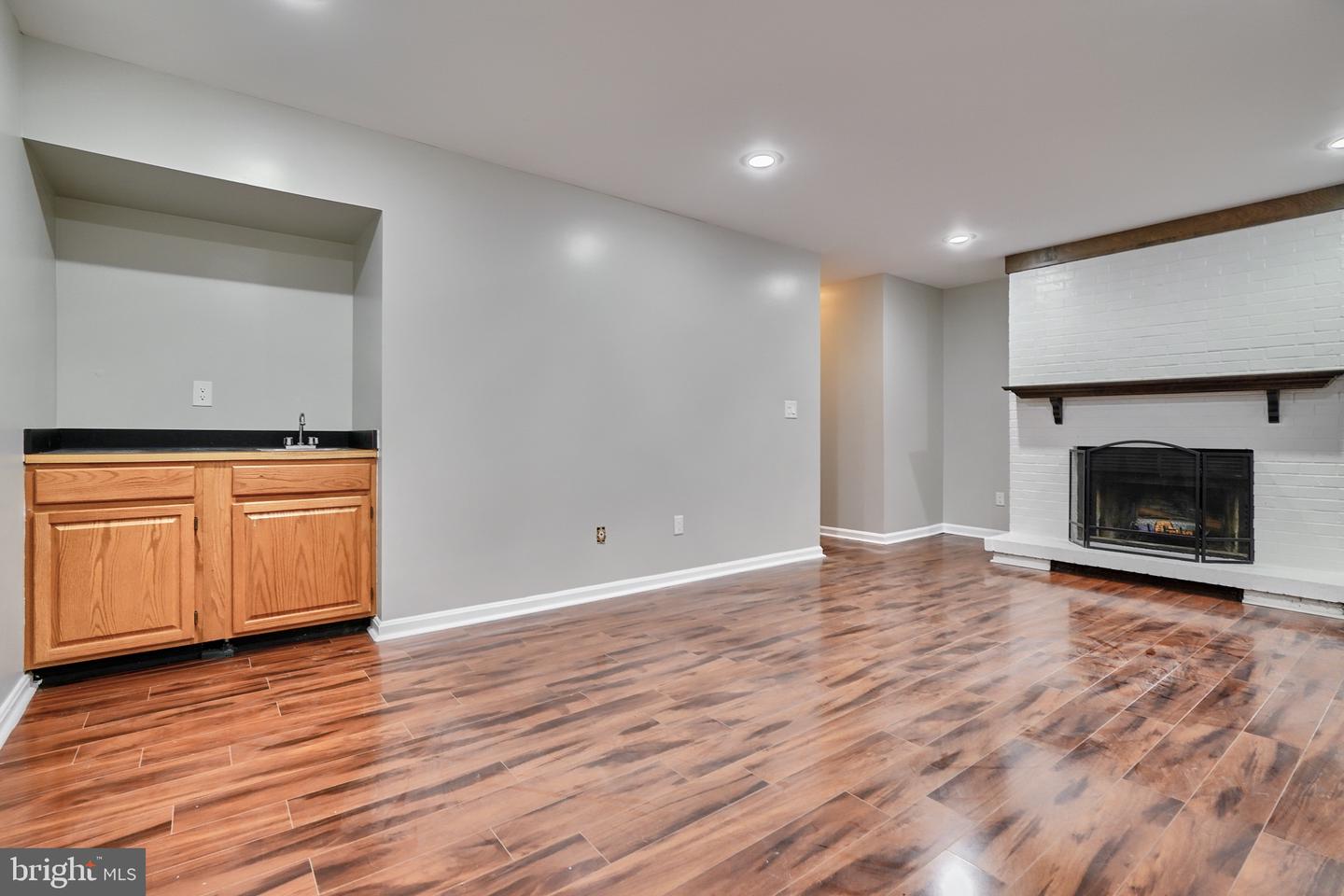 Photo 42 of 45 of 34 Goucher Woods Ct townhome