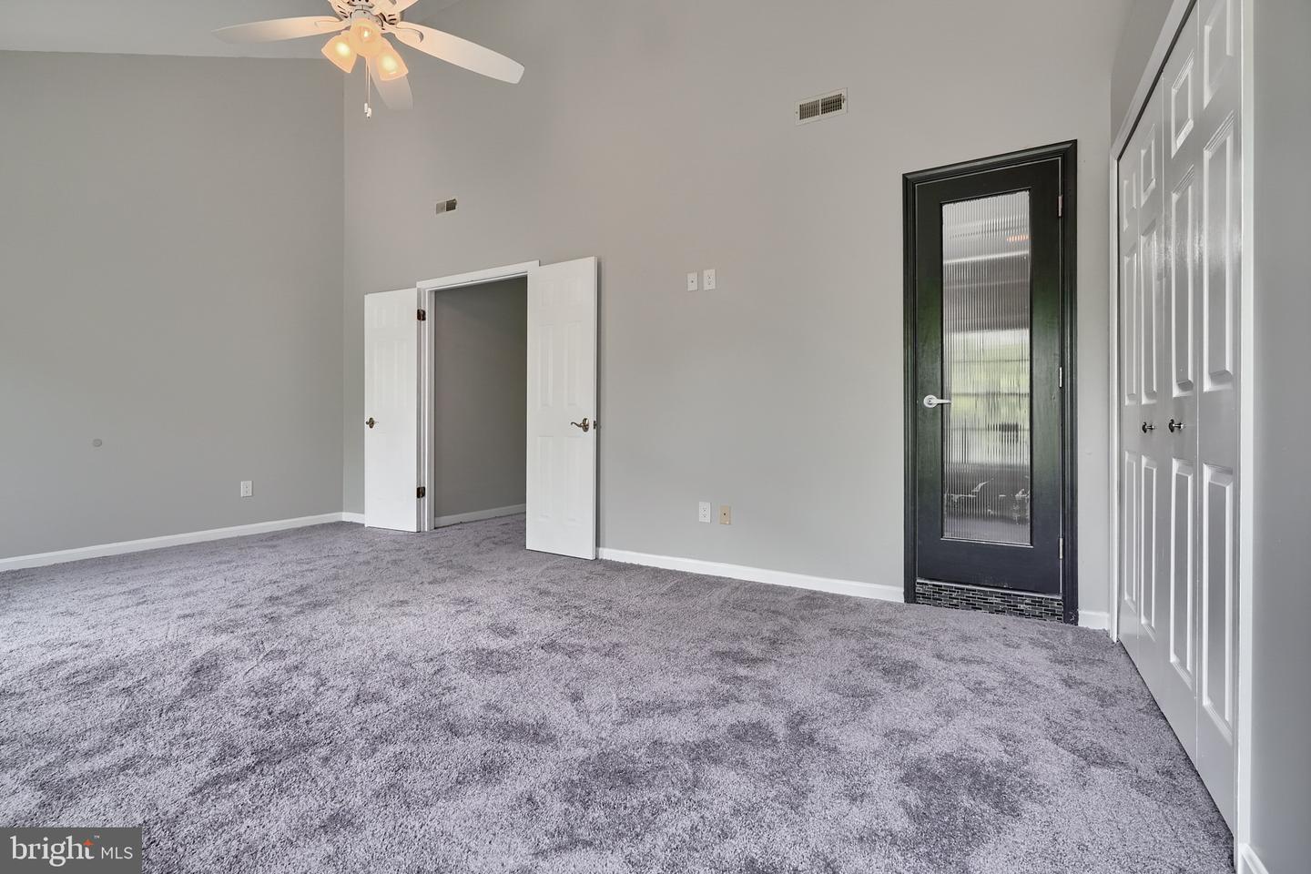 Photo 20 of 45 of 34 Goucher Woods Ct townhome