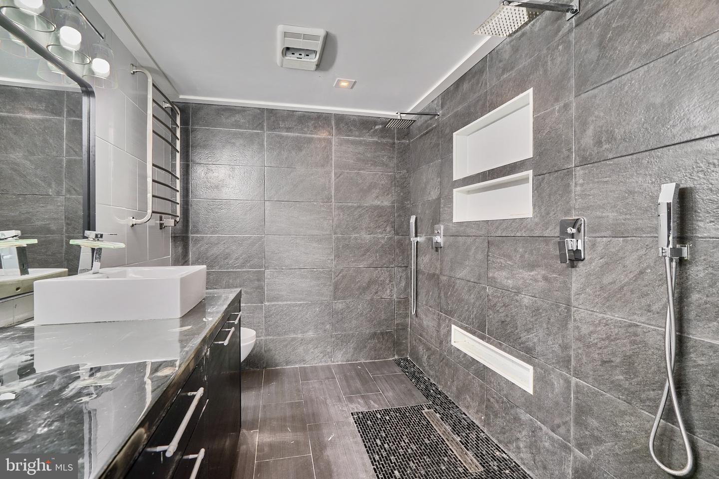 Photo 23 of 45 of 34 Goucher Woods Ct townhome