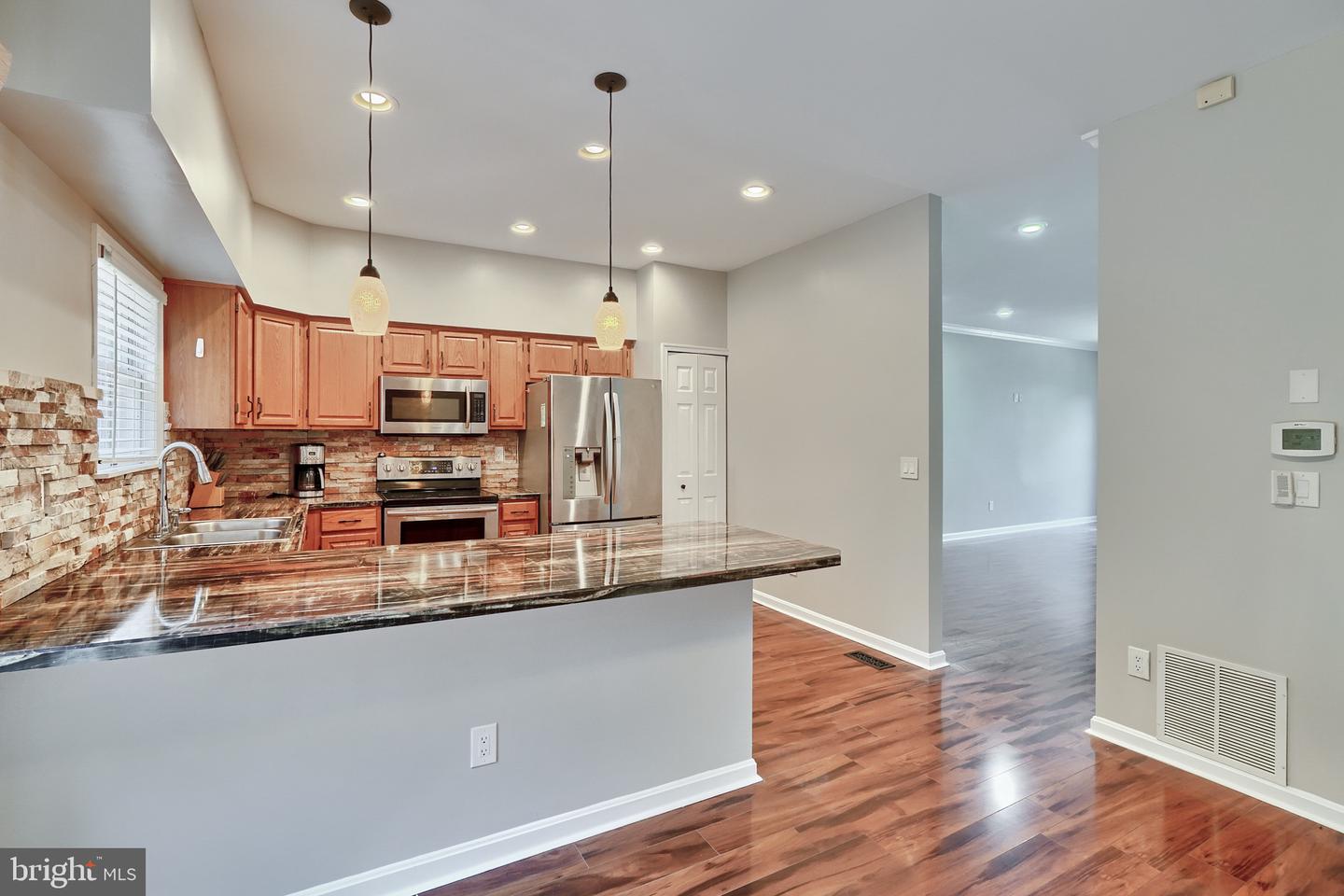 Photo 14 of 45 of 34 Goucher Woods Ct townhome